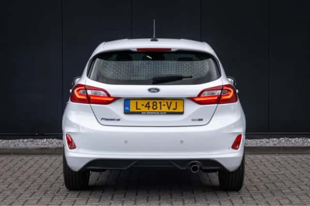 Ford Fiesta (2021) thumbnail 6