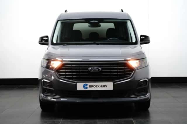 Ford Tourneo Connect (2025) thumbnail 2