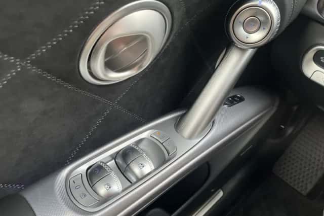 Genesis GV60 (2026) thumbnail 19