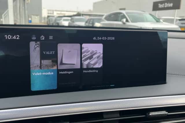 Genesis GV60 (2026) thumbnail 30