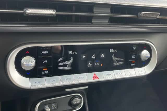 Genesis GV60 (2026) thumbnail 33