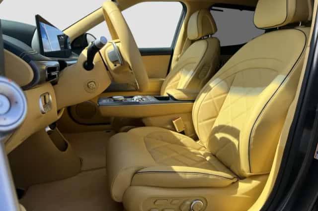 Genesis GV60 (2026) thumbnail 16