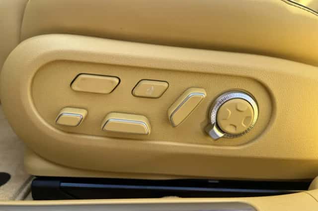 Genesis GV60 (2026) thumbnail 17
