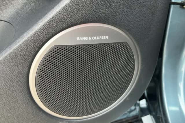 Genesis GV60 (2026) thumbnail 16