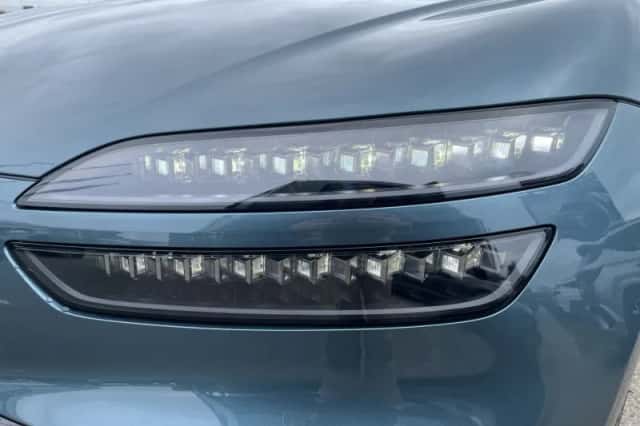 Genesis GV60 (2026) thumbnail 10