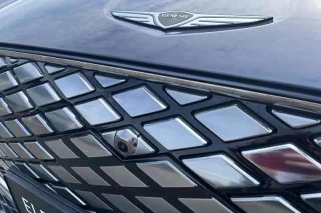 Genesis GV70 (2025) thumbnail 11