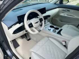 Genesis GV70 (2025) thumbnail 17