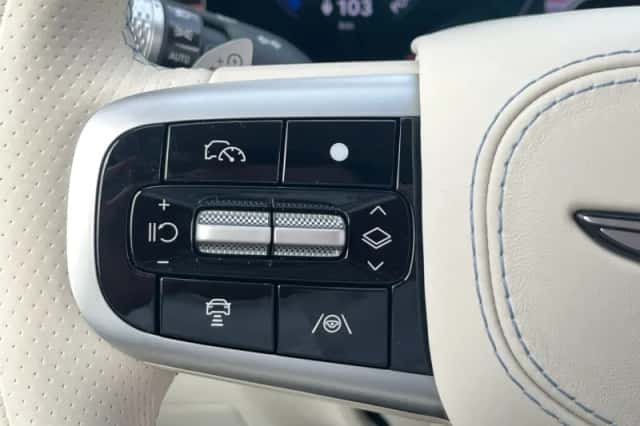 Genesis GV70 (2025) thumbnail 23