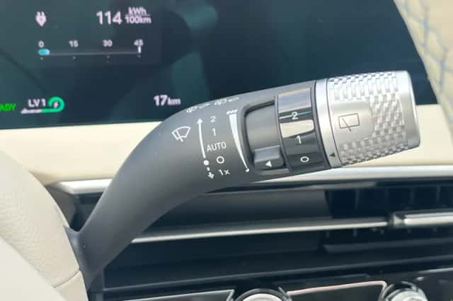 Genesis GV70 (2025) thumbnail 26
