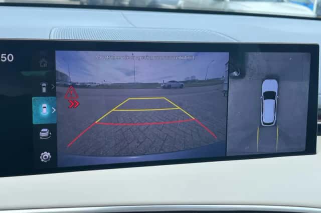 Genesis GV70 (2025) thumbnail 31
