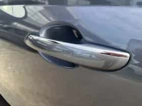 Genesis GV70 (2025) thumbnail 9