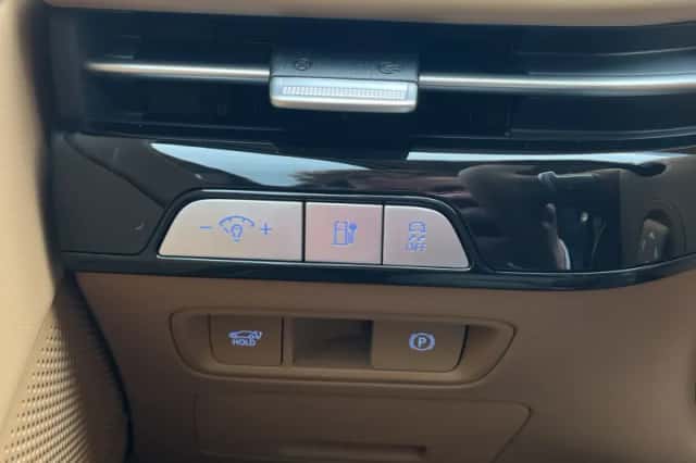 Genesis G80 (2026) thumbnail 23