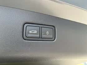 Genesis GV70 (2026) thumbnail 12