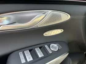 Genesis GV70 (2026) thumbnail 19