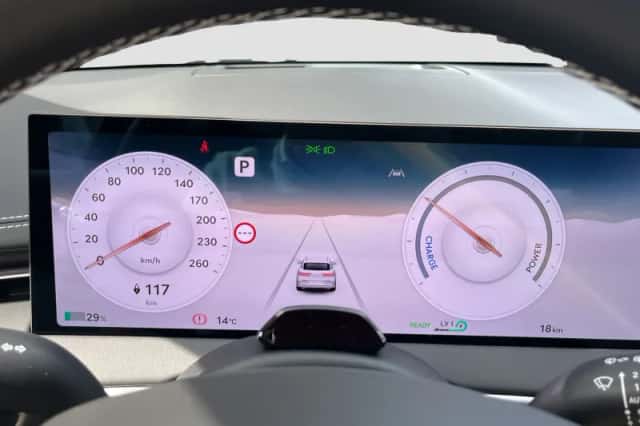 Genesis GV70 (2026) thumbnail 23