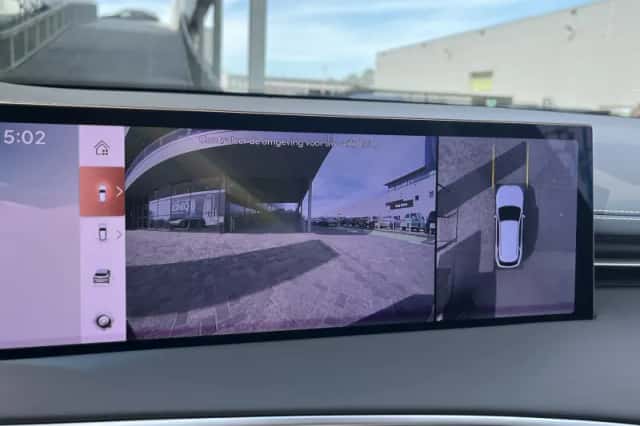 Genesis GV70 (2026) thumbnail 32