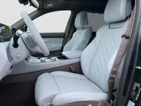 Genesis GV70 (2026) thumbnail 16