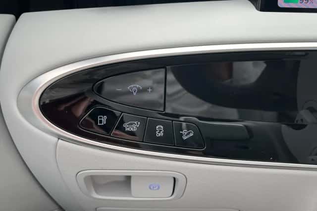Genesis GV70 (2026) thumbnail 19