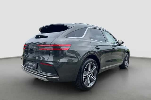 Genesis GV70 (2026) thumbnail 5