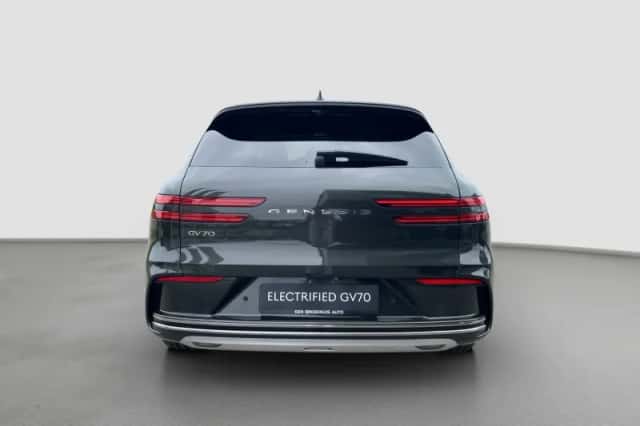 Genesis GV70 (2026) thumbnail 8