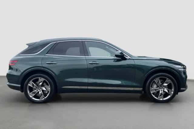 Genesis GV70 (2023) thumbnail 4