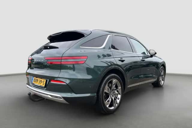 Genesis GV70 (2023) thumbnail 6