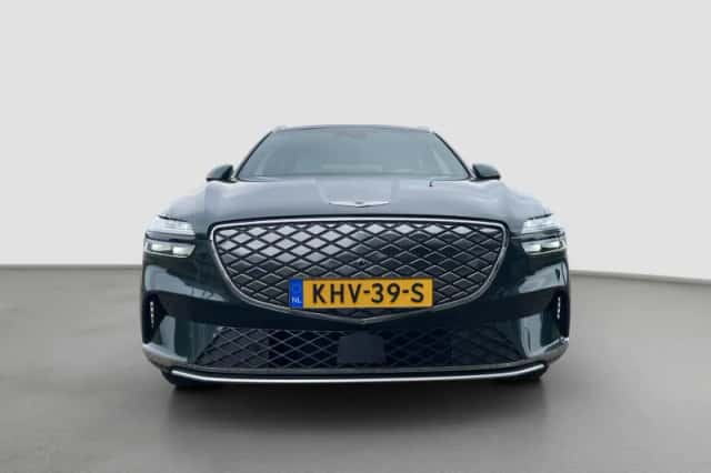 Genesis GV70 (2023) thumbnail 7