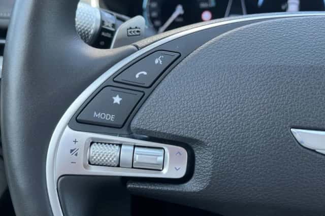 Genesis G80 (2022) thumbnail 22