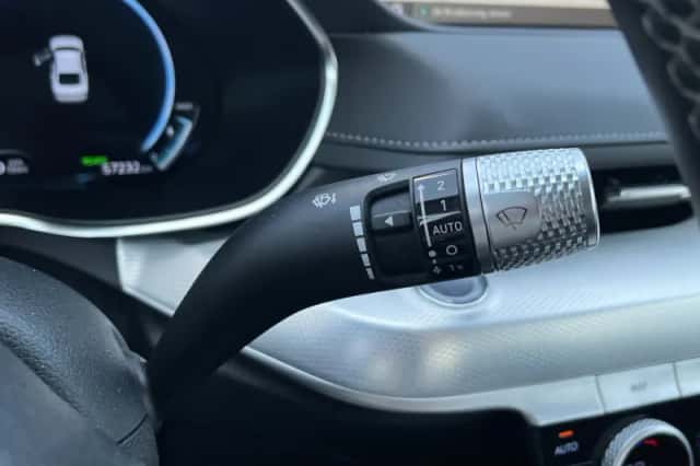 Genesis G80 (2022) thumbnail 25