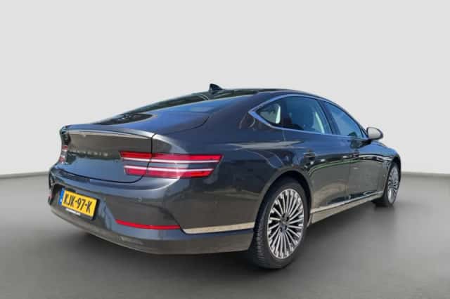 Genesis G80 (2022) thumbnail 6