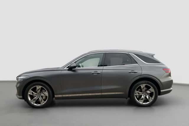 Genesis GV70 (2023) thumbnail 4