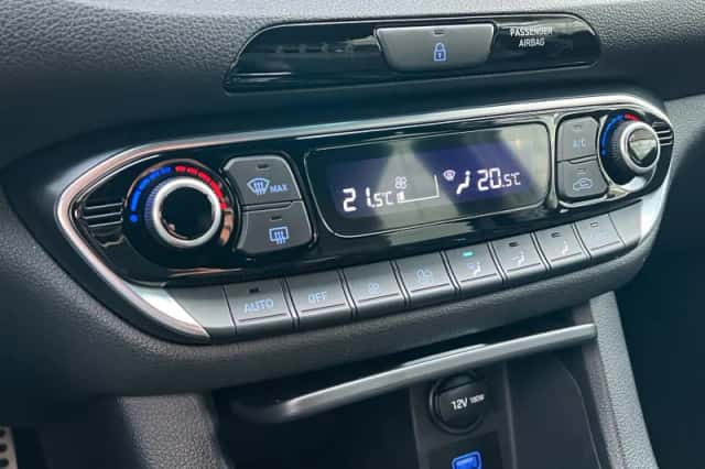Hyundai i30 (2025) thumbnail 25