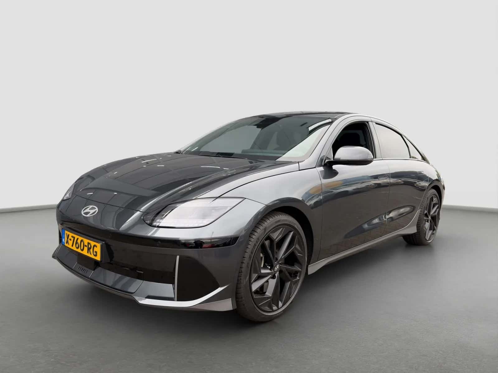 Hyundai Ioniq 6 (2024) — foto 1