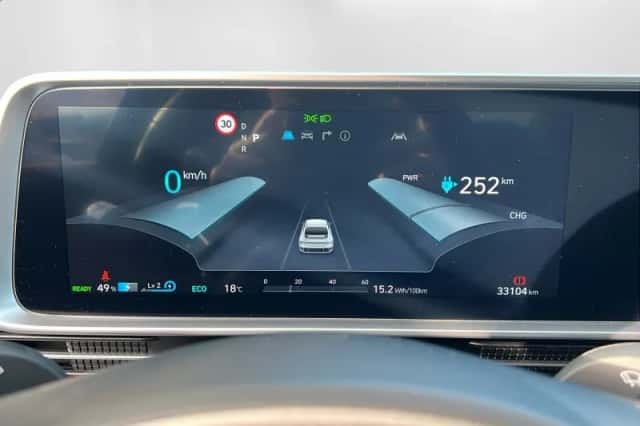 Hyundai Ioniq 6 (2024) thumbnail 17