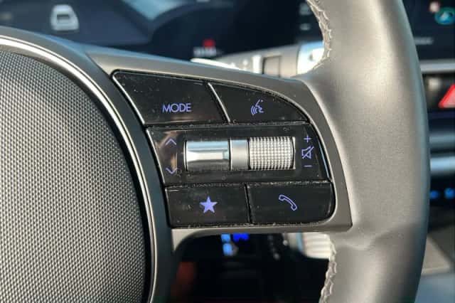 Hyundai Ioniq 6 (2024) thumbnail 21