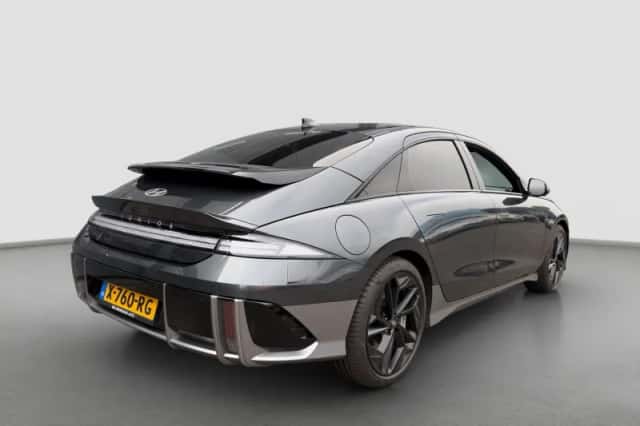 Hyundai Ioniq 6 (2024) thumbnail 8