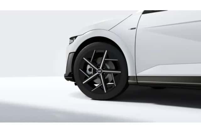 Hyundai Ioniq 5 (2025) thumbnail 6