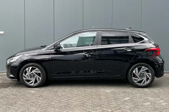 Hyundai i20 (2025) thumbnail 2
