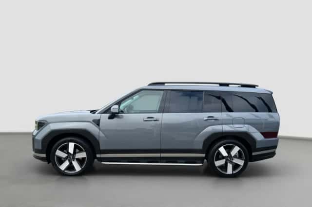 Hyundai Santa Fe (2025) thumbnail 3