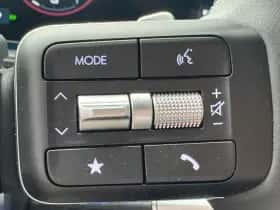 Hyundai Santa Fe (2025) thumbnail 31