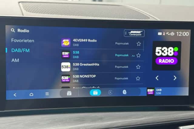 Hyundai Santa Fe (2025) thumbnail 36