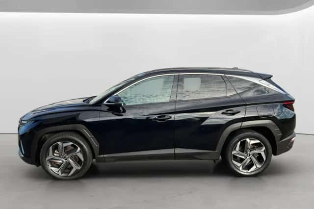 Hyundai Tucson (2024) thumbnail 3