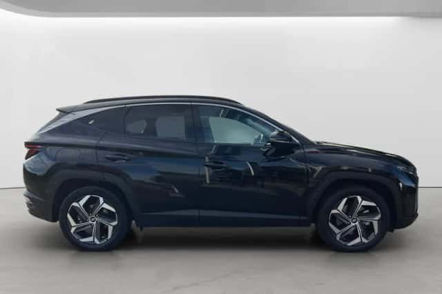 Hyundai Tucson (2024) thumbnail 4