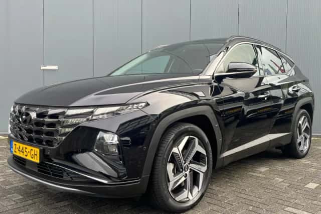 Hyundai Tucson (2024) thumbnail 1