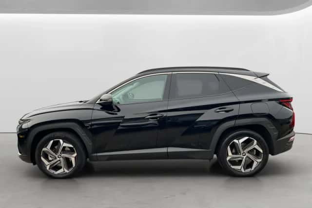 Hyundai Tucson (2024) thumbnail 3