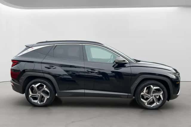Hyundai Tucson (2024) thumbnail 4