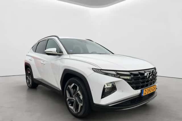 Hyundai Tucson (2024) thumbnail 2