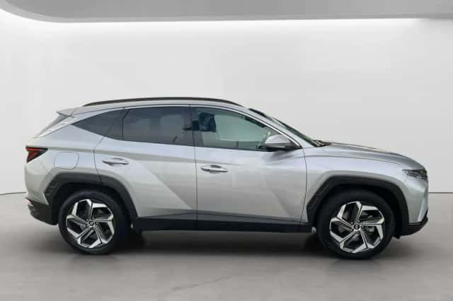 Hyundai Tucson (2023) thumbnail 4
