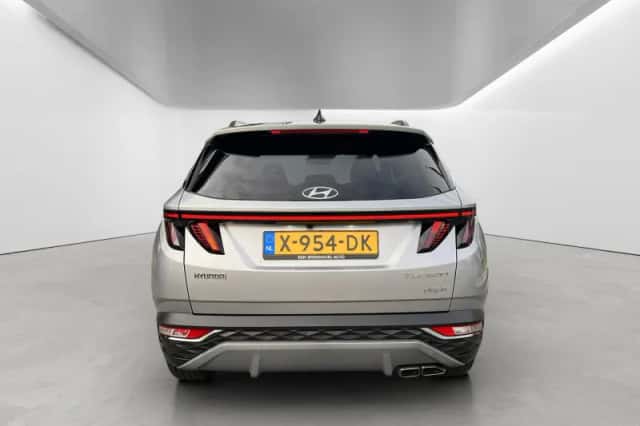 Hyundai Tucson (2023) thumbnail 8