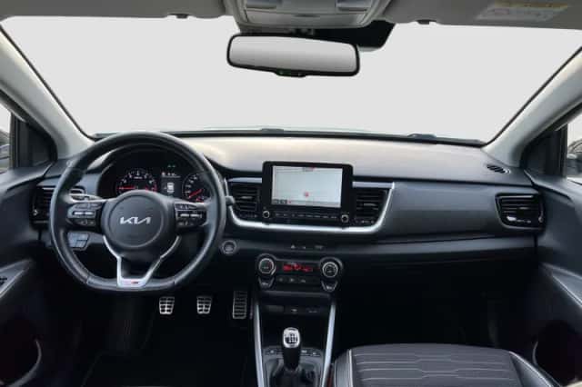 Kia Stonic (2022) thumbnail 14